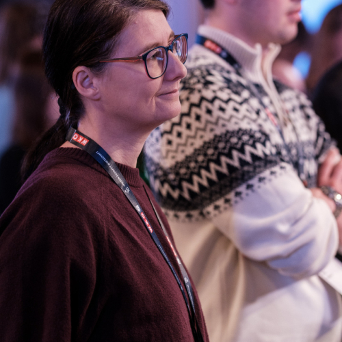 Besucherin beim Denkfrühstück im ORF Studio