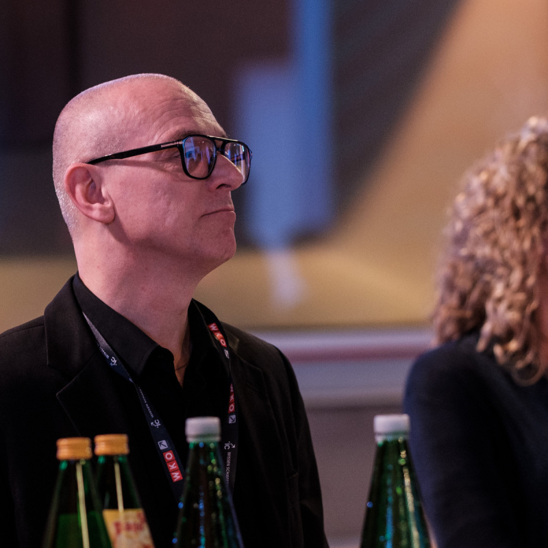 Besucher beim Denkfrühstück im ORF Studio