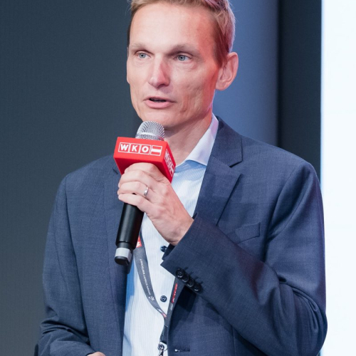 it_014__ERK2084-scaled